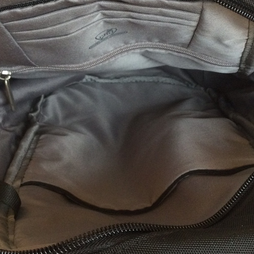 NWT Black Travelon Women’s/Men’s Ani-Theft Sling Bag - Picture 5 of 15